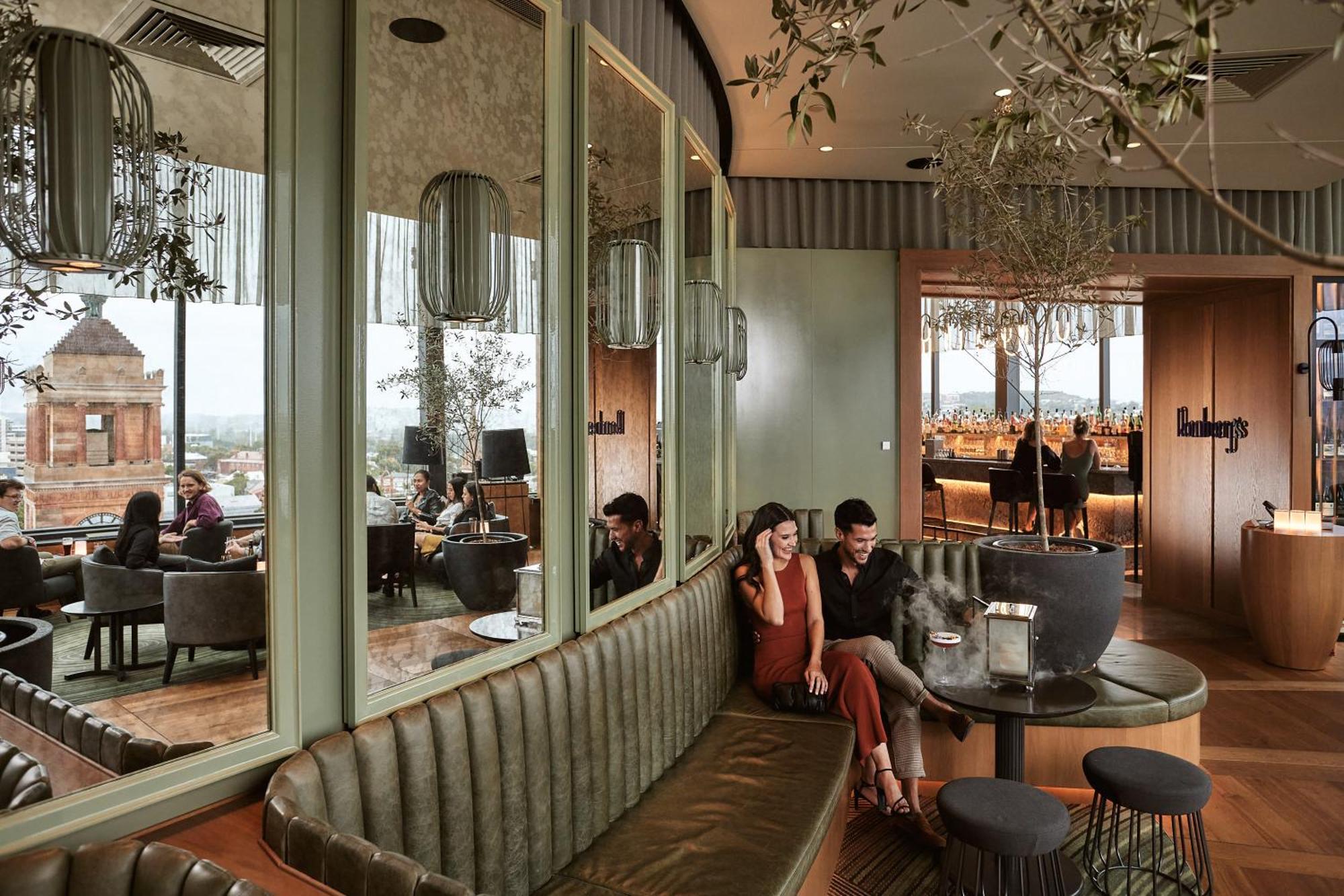 ホテル Crystalbrook Kingsley ニューカッスル エクステリア 写真 The interior of the lounge