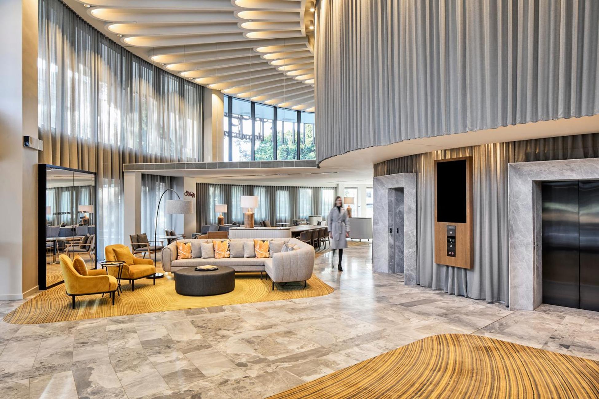 ホテル Crystalbrook Kingsley ニューカッスル エクステリア 写真 The lobby of the hotel